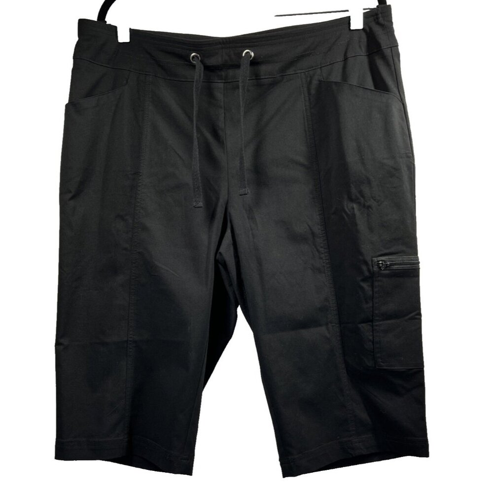 ❤️ Chico's Black Cargo Shorts with Relaxed Fit size L (Chico’s 2)